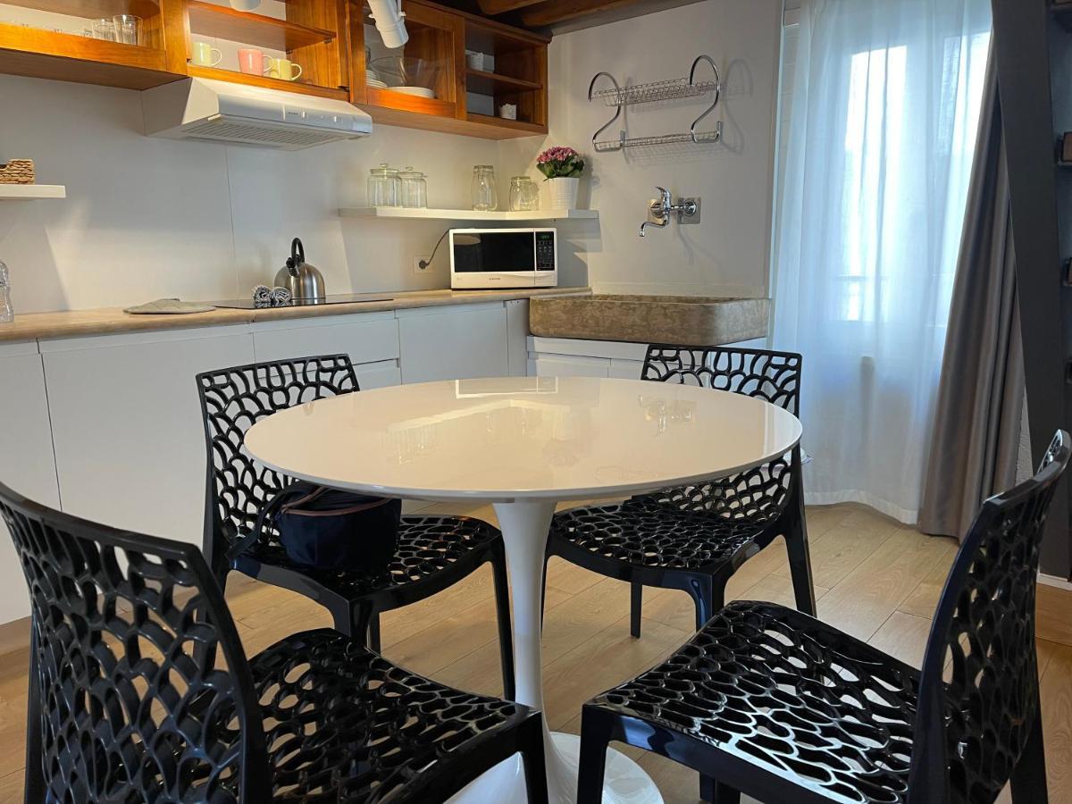 Domus Suites Verona Luaran gambar